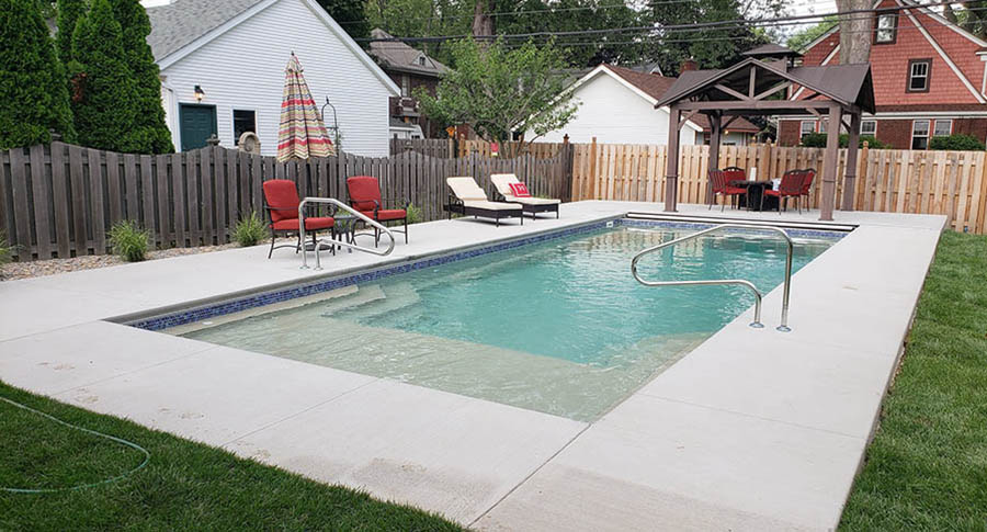 Axiom 12 Deluxe Latham Fiberglass Pool