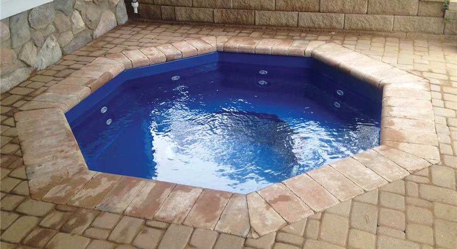 Axiom 14 Latham Fiberglass Pool